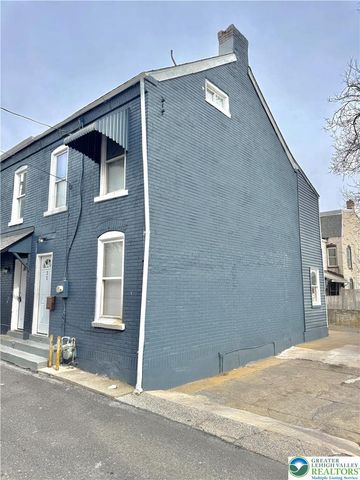 35 Spruce Street, Allentown City, PA 18101