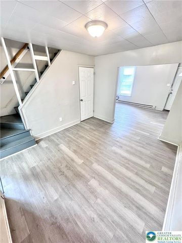 35 Spruce Street, Allentown City, PA 18101