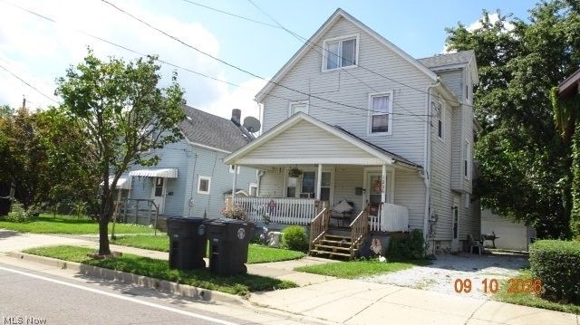 1296 Lakeshore Boulevard, Akron, OH 44301