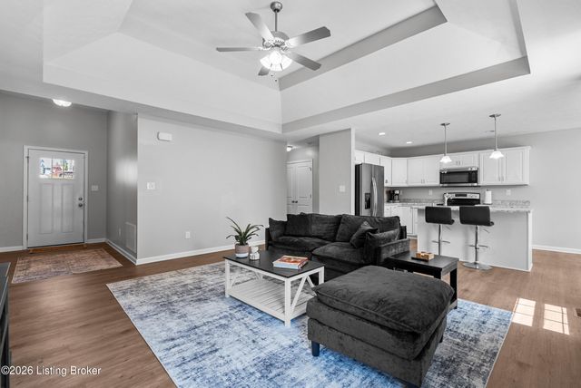 1007 Bogard Ln, Mt Washington, KY 40047
