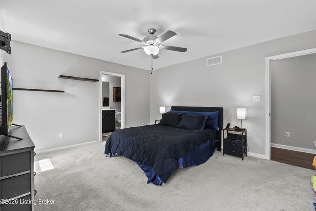 1007 Bogard Ln, Mt Washington, KY 40047