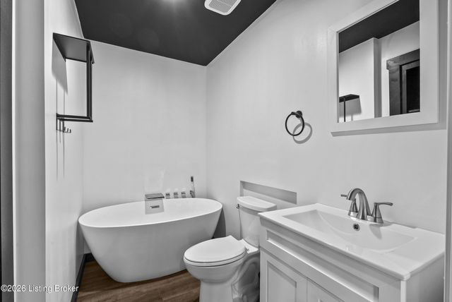 1007 Bogard Ln, Mt Washington, KY 40047