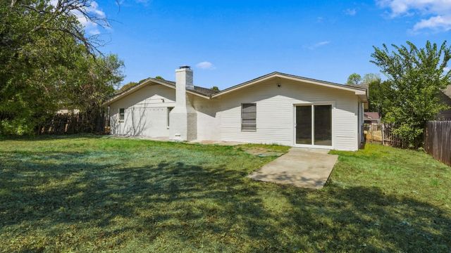 6820 Gary Lane, Fort Worth, TX 76112