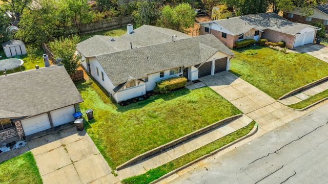 6820 Gary Lane, Fort Worth, TX 76112