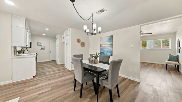 6820 Gary Lane, Fort Worth, TX 76112