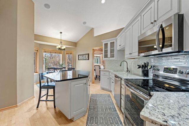 7360 Peltier Circle, Centerville, MN 55038