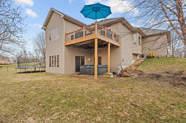 7360 Peltier Circle, Centerville, MN 55038
