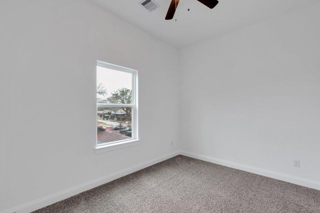 7315 Iwo Jima Road B, Houston, TX 77033