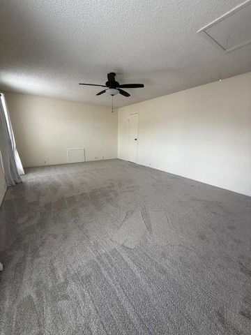 6201 Beverlyhill Street 8, Houston, TX 77057