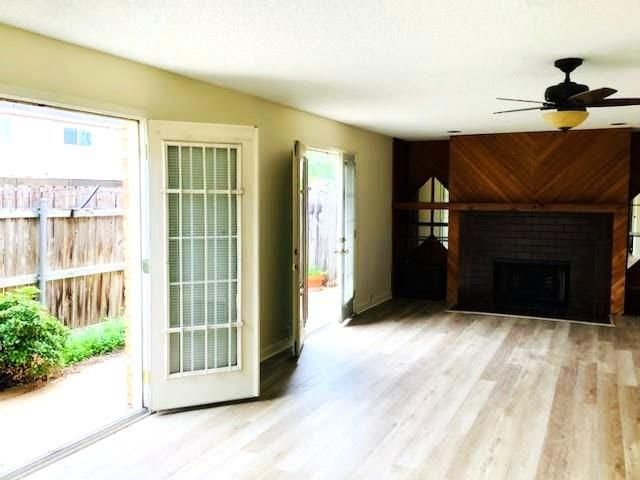 6201 Beverlyhill Street 8, Houston, TX 77057