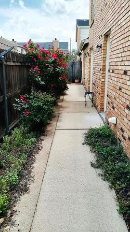 6201 Beverlyhill Street 8, Houston, TX 77057