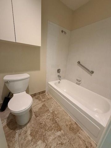 6201 Beverlyhill Street 8, Houston, TX 77057