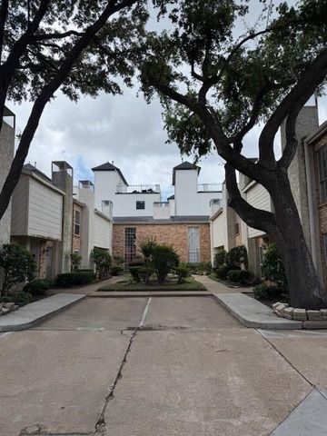6201 Beverlyhill Street 8, Houston, TX 77057