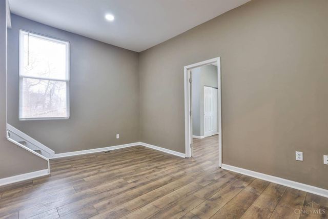 654 Third Street, Reading, OH 45215