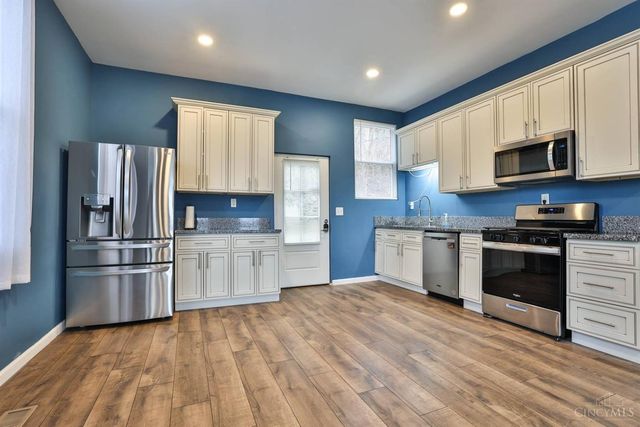 654 Third Street, Reading, OH 45215
