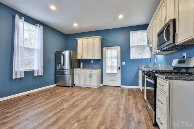 654 Third Street, Reading, OH 45215