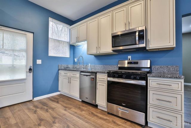 654 Third Street, Reading, OH 45215