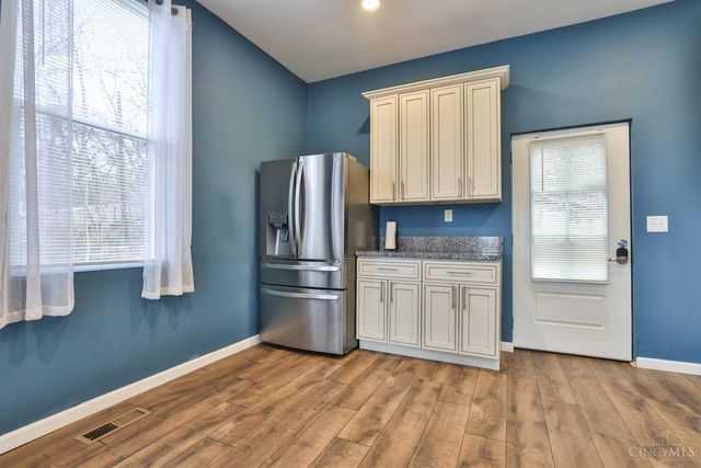 654 Third Street, Reading, OH 45215