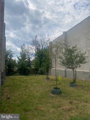 1629 CARSWELL ST, Baltimore, MD 21218