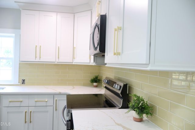 1330 Pollard Avenue, Burlington, NC 27217