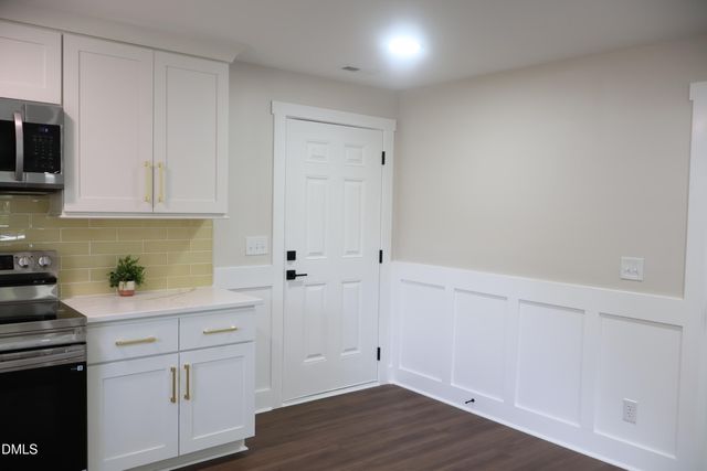 1330 Pollard Avenue, Burlington, NC 27217