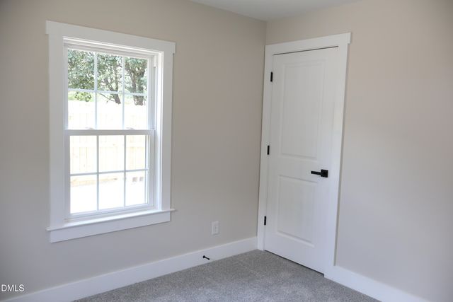 1330 Pollard Avenue, Burlington, NC 27217