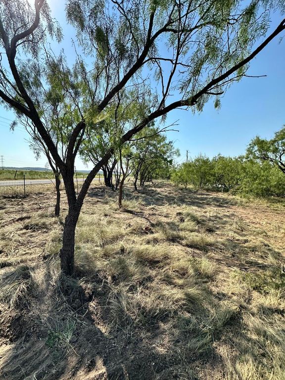 Image 7 of property listing at 14500 Turner Road, Carlsbad, TX 76934
