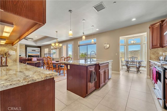 29801 Greenwater Drive, Tehachapi, CA 93561