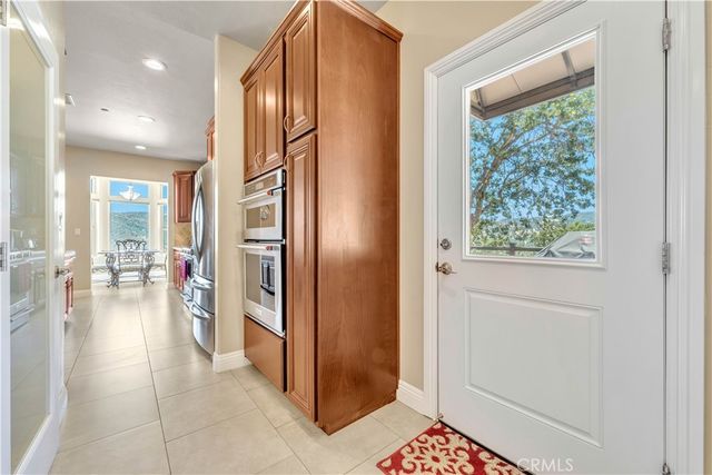 29801 Greenwater Drive, Tehachapi, CA 93561