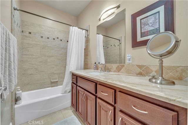 29801 Greenwater Drive, Tehachapi, CA 93561