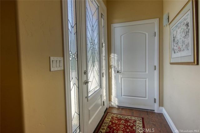 29801 Greenwater Drive, Tehachapi, CA 93561