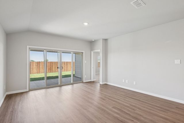 2112 Rannoch Street, Sherman, TX 75092