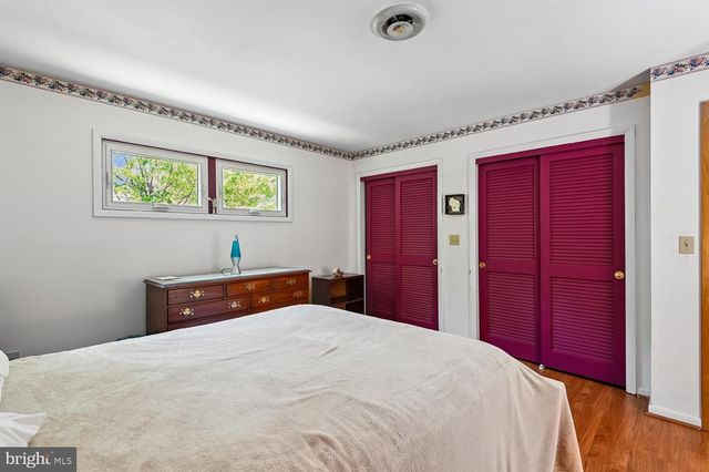 3303 POCAHONTAS DR, Edgewater, MD 21037
