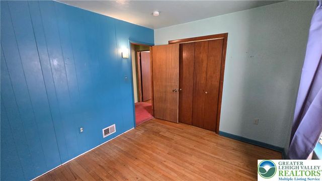 2108 Columbia Avenue, Whitehall Twp, PA 18052