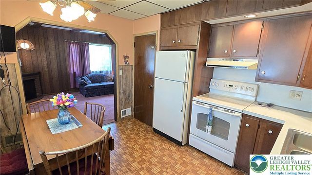 2108 Columbia Avenue, Whitehall Twp, PA 18052