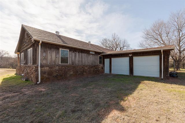 330348 E 1010 Road, Harrah, OK 73045