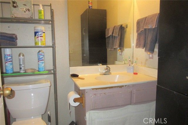 15774 Winnebago Road, Apple Valley, CA 92307