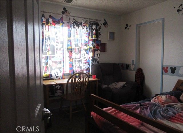 15774 Winnebago Road, Apple Valley, CA 92307