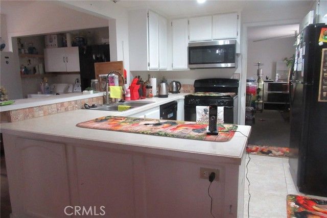 15774 Winnebago Road, Apple Valley, CA 92307