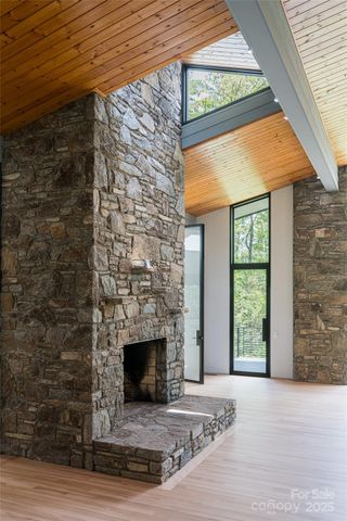 3 Holly Hill Road, Asheville, NC 28803