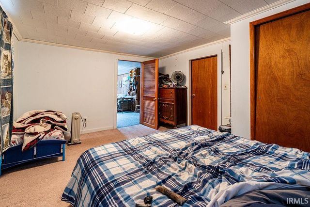 214 S Elm Street, Albion, IN 46701