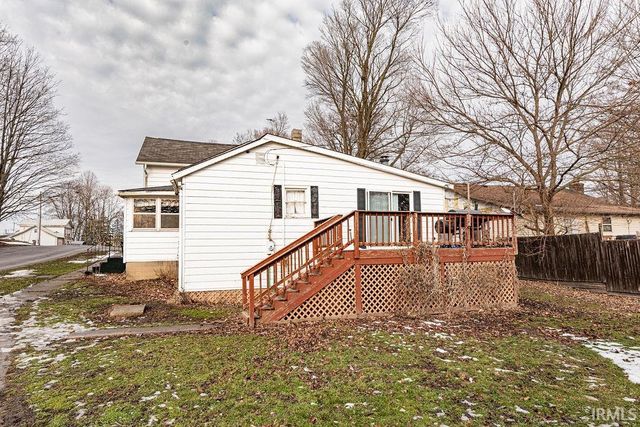 214 S Elm Street, Albion, IN 46701