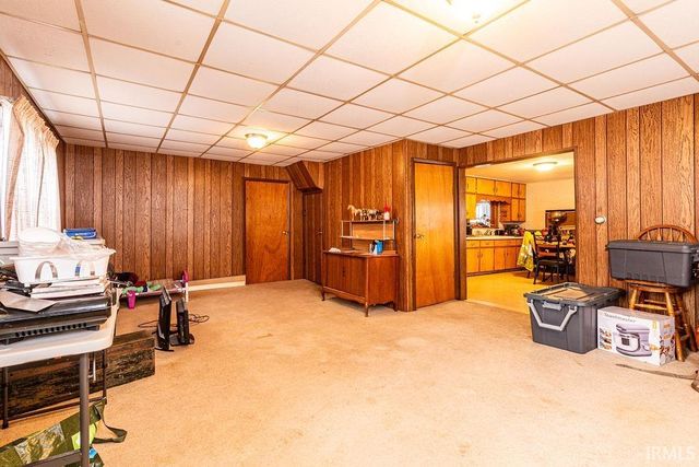 214 S Elm Street, Albion, IN 46701