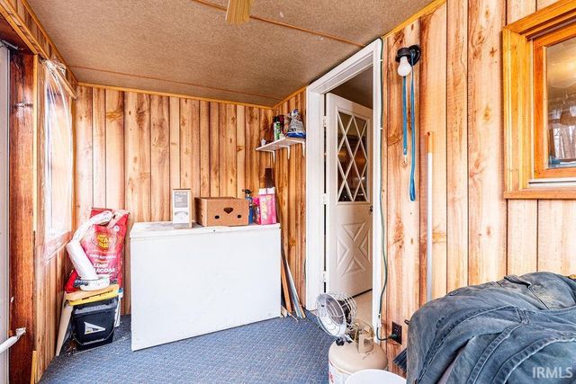 214 S Elm Street, Albion, IN 46701