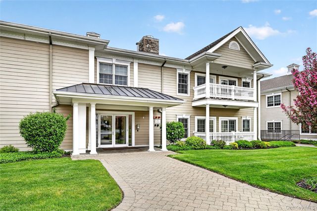 4201 Fred Ill Jr Court, Pearl River, NY 10965