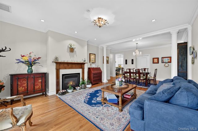 4201 Fred Ill Jr Court, Pearl River, NY 10965