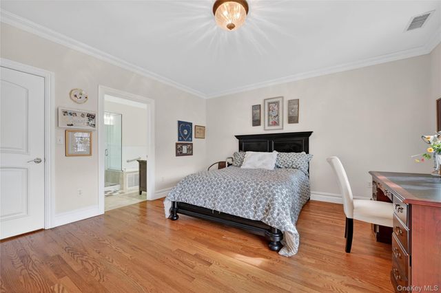 4201 Fred Ill Jr Court, Pearl River, NY 10965