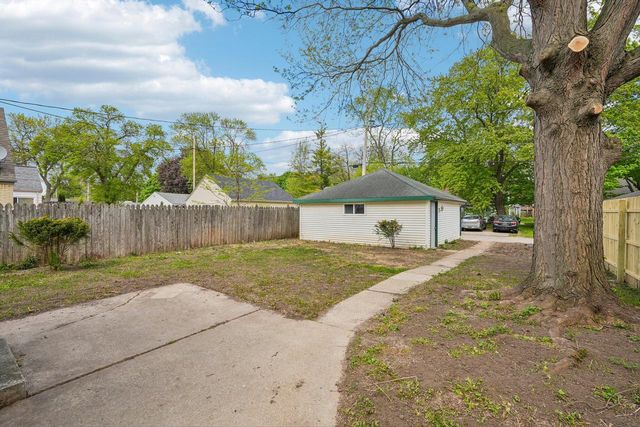 3158 79th STREET, Milwaukee, WI 53222