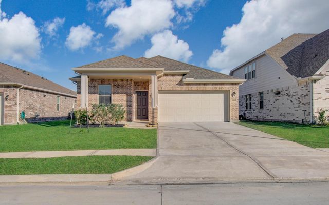 8426 Beacon Bay Circle, Baytown, TX 77523