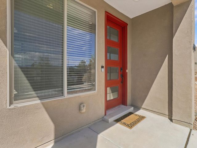 4642 Rail Runner Road, Santa Fe, NM 87507
